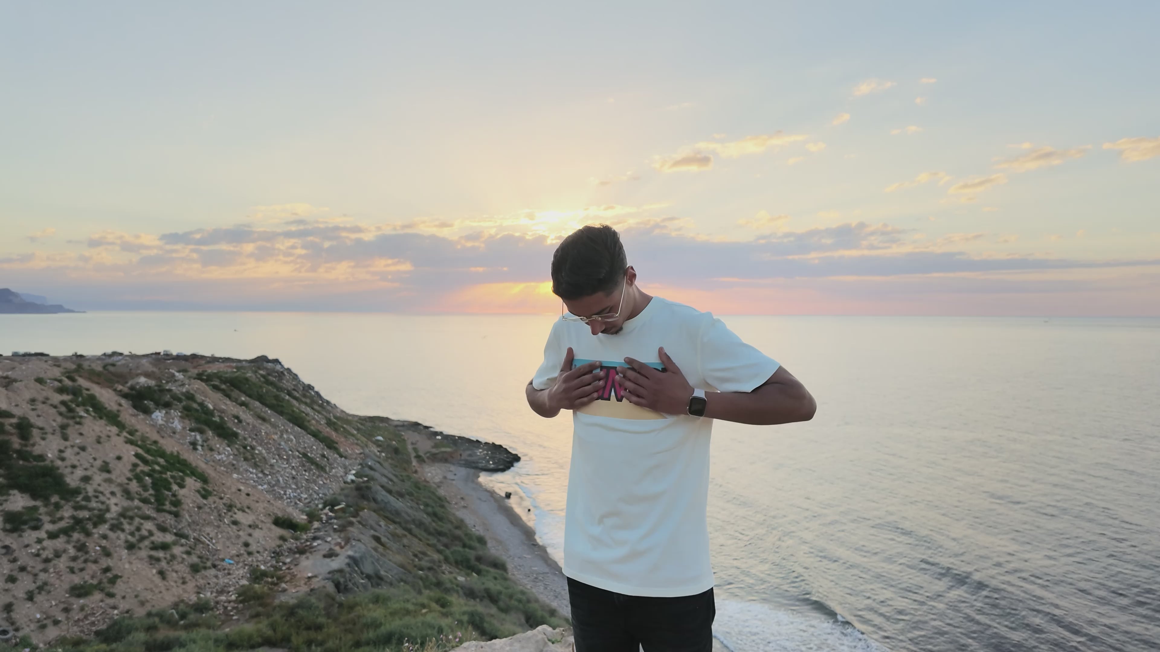 Oumri Jetski & Beach Tee - Soft Crream